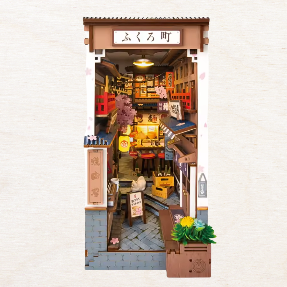 Book Nook Tokyo