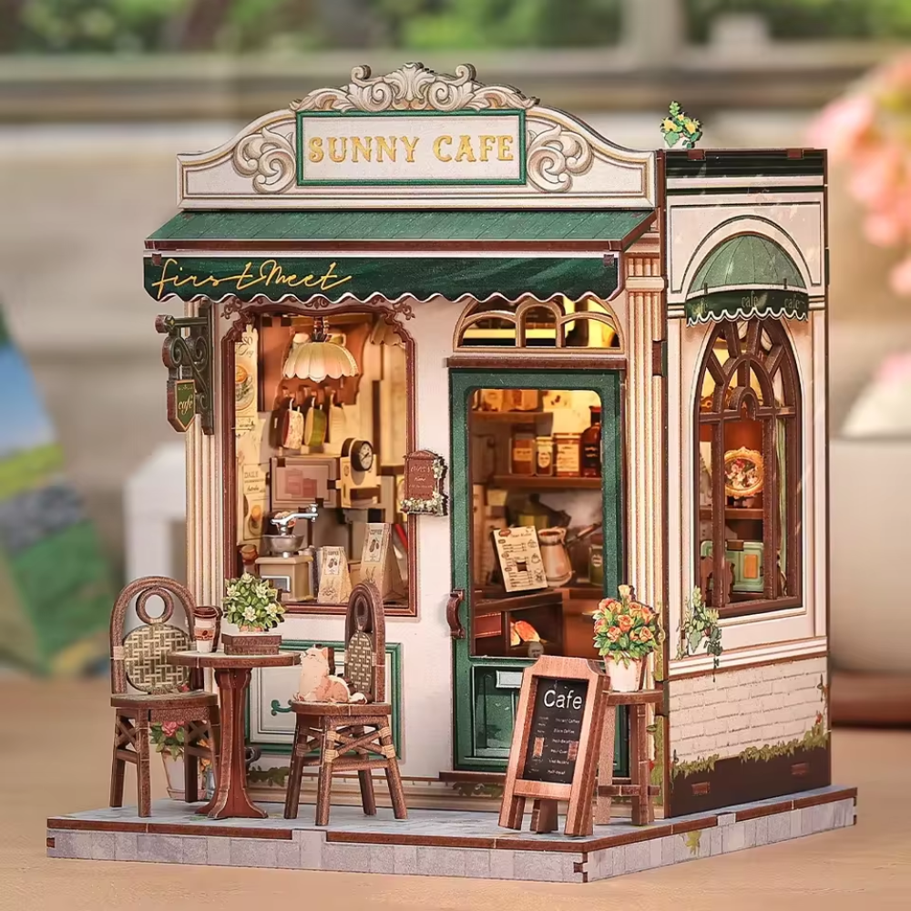 maison miniature Café Parisien EcoCraft