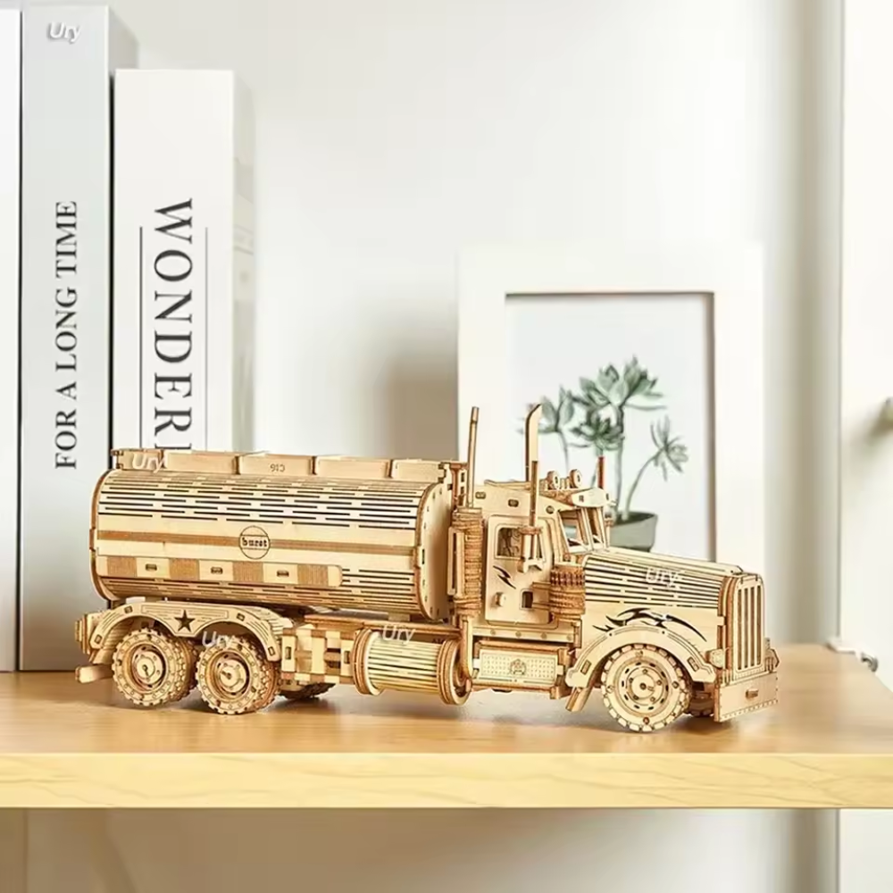 maquette camion en bois