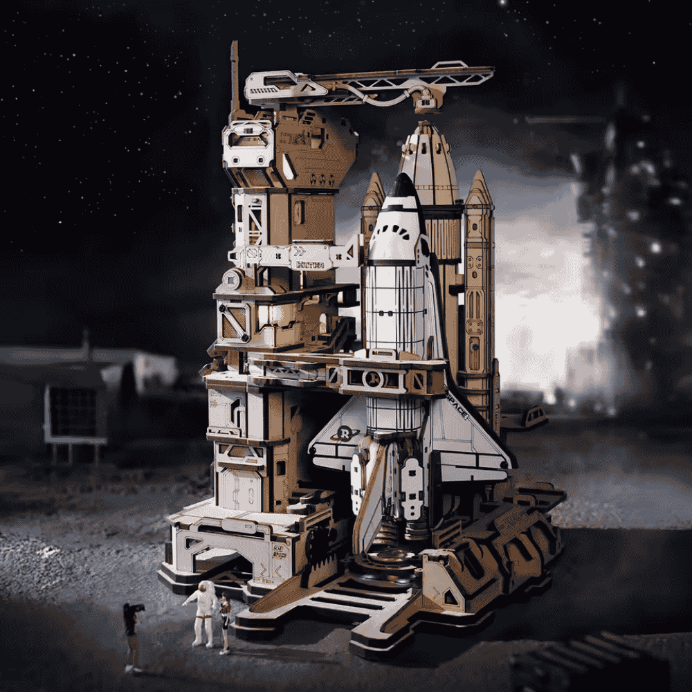 maquette en bois navette spatiale