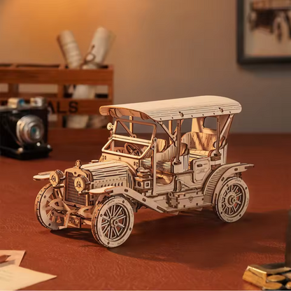 Maquette en bois : voiture vintage