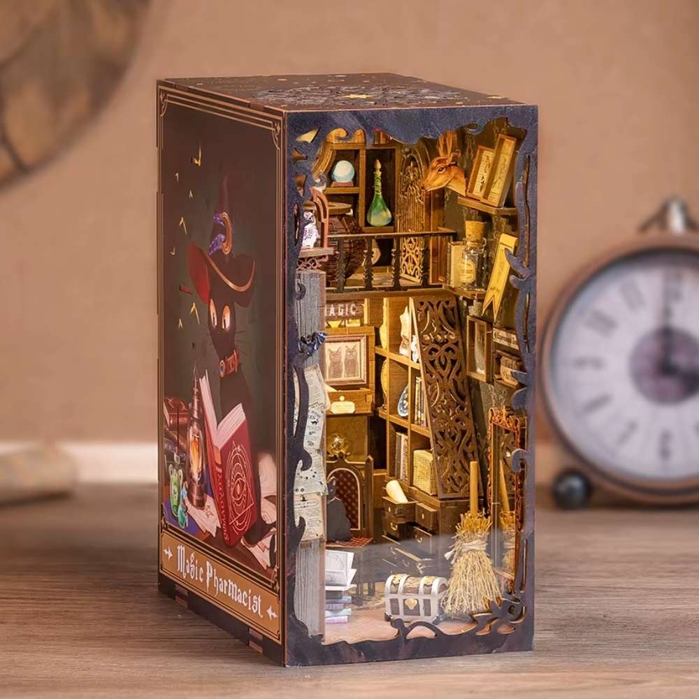 Book Nook Kit magic pharmacist