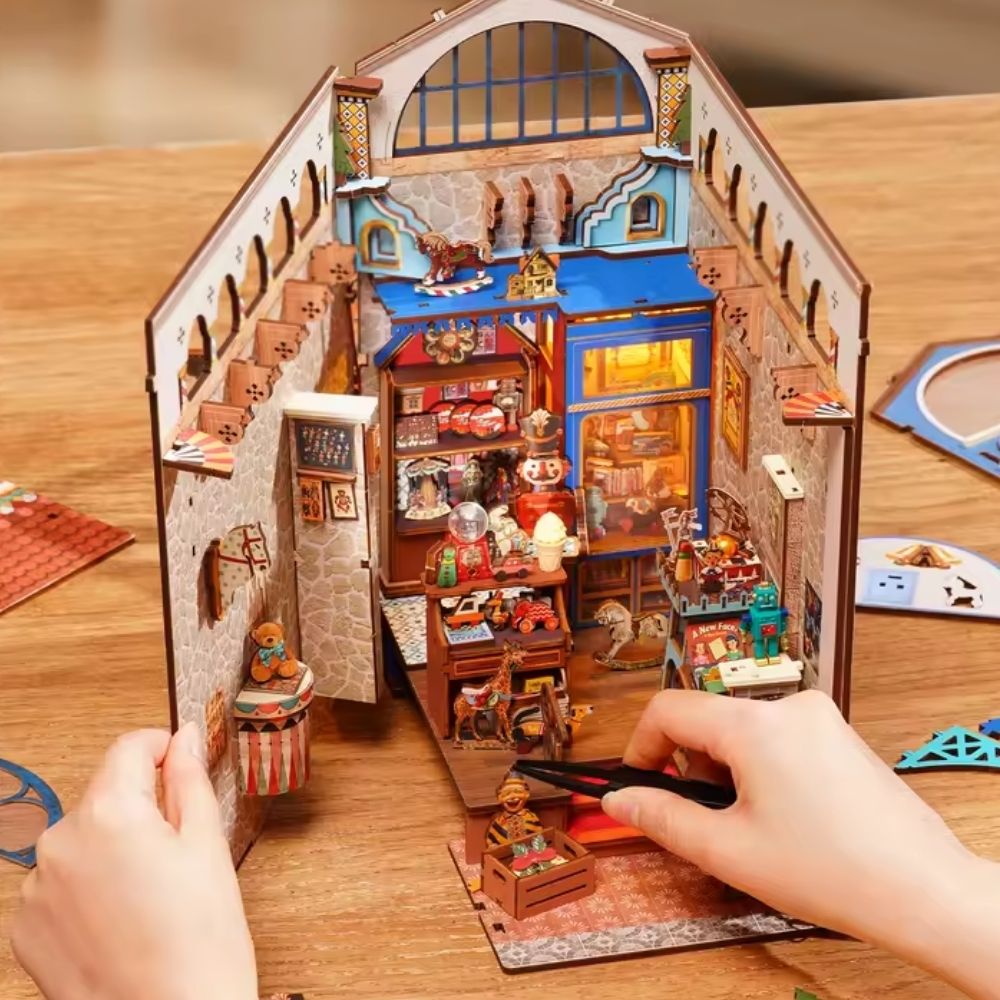 DI toy shop maison miniature