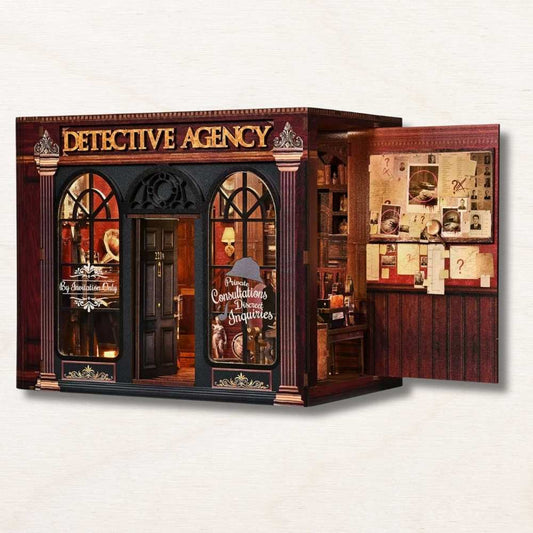 maison miniature detective agency book nook sherlock holmes 221b façade victorienne colonnes LED mur preuves