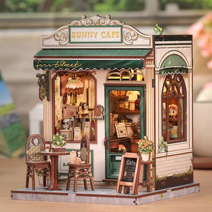 maison miniature Café Parisien