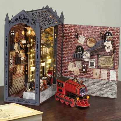 Book Nook Train