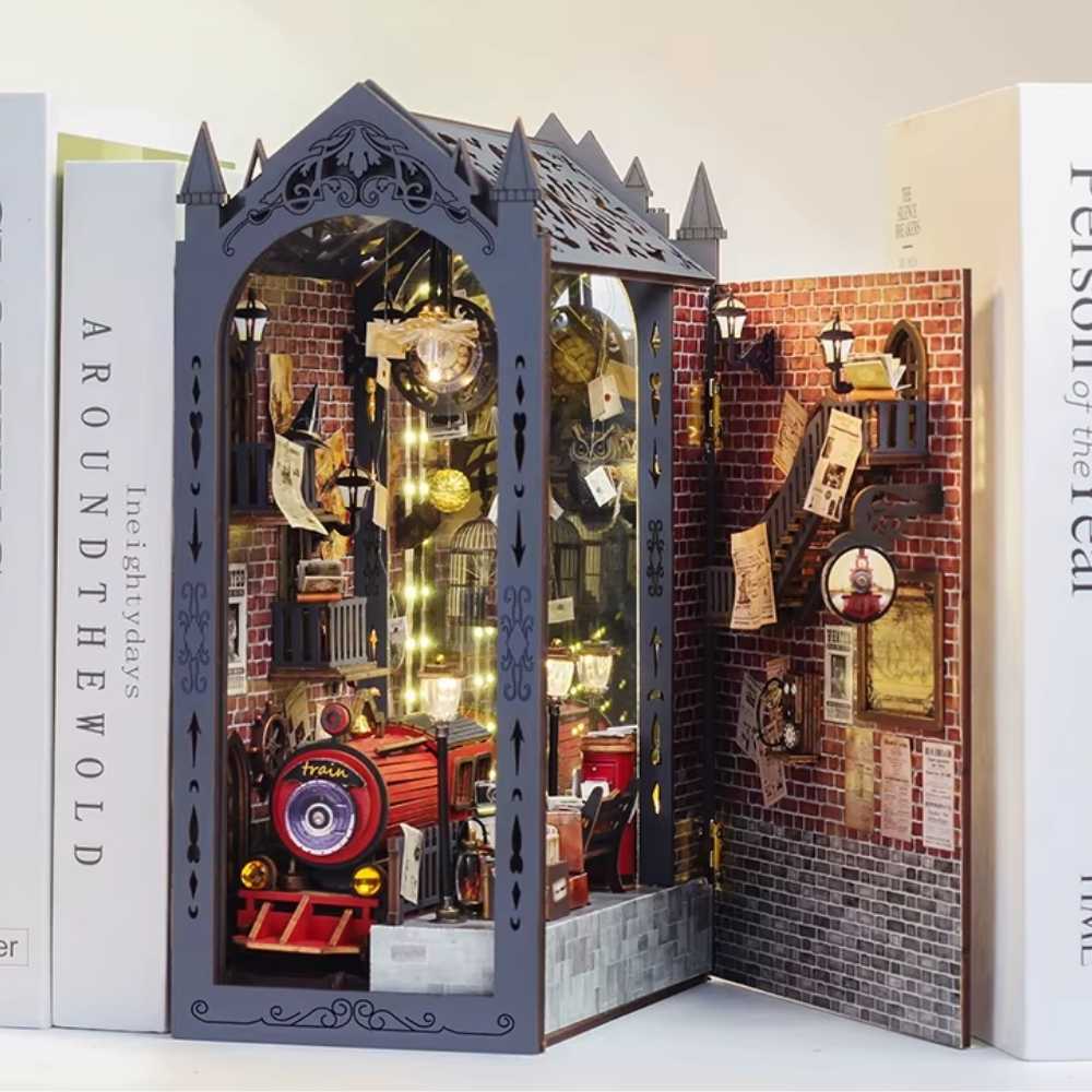 Book Nook Train