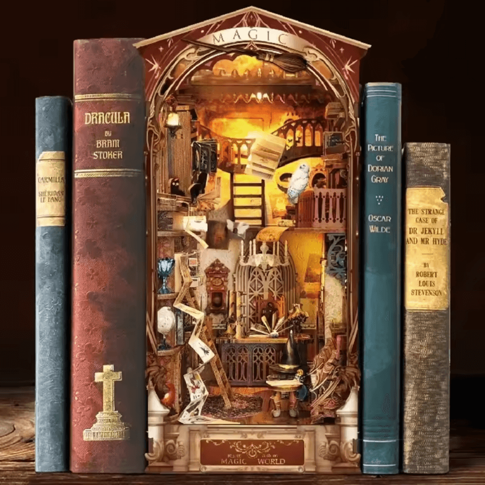 Book nook : Magic Wolrd EcoCraft