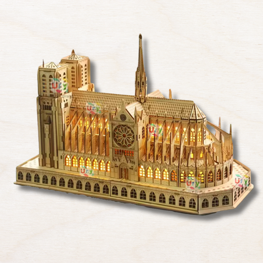 Maquette Notre Dame de Paris en Bois