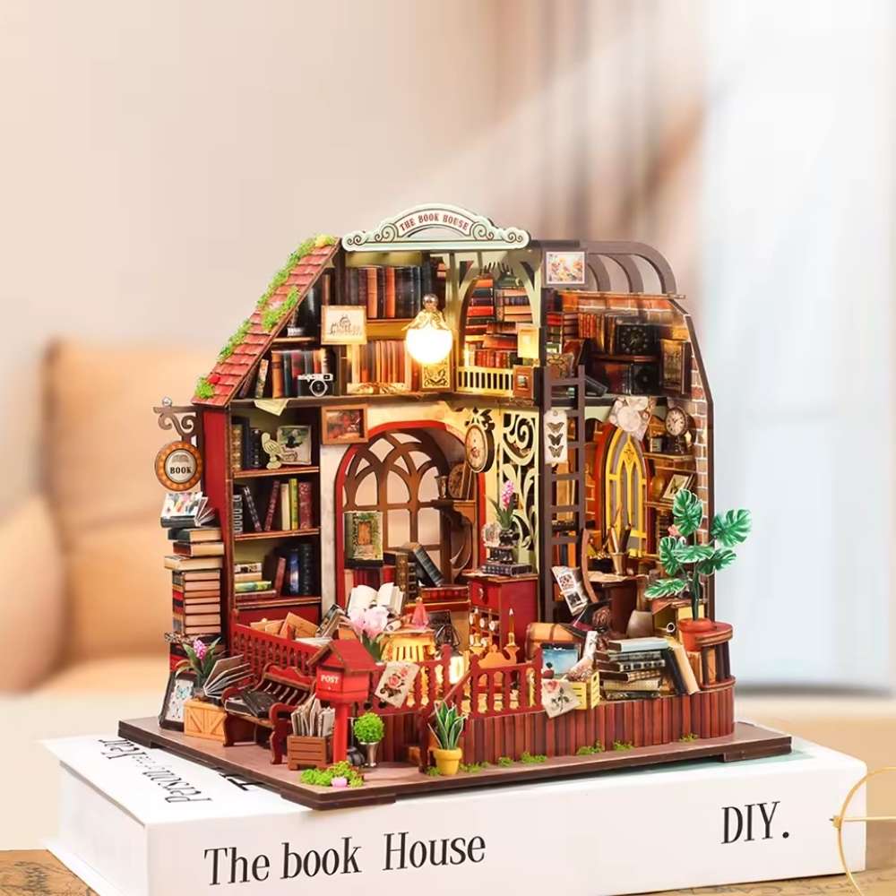 Maison Miniature : Livre