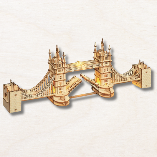 Maquette en bois : Tower Bridge !