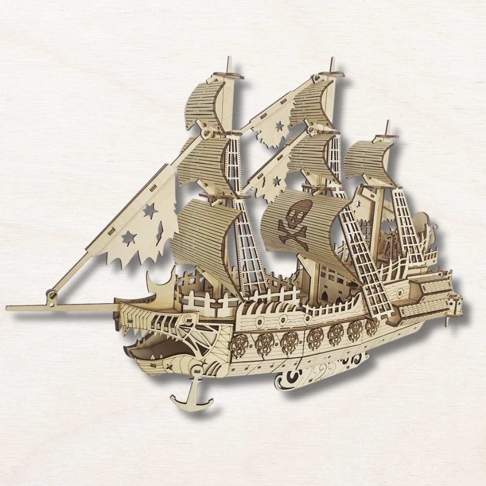 maquette en bois en forme de bateau pirate 