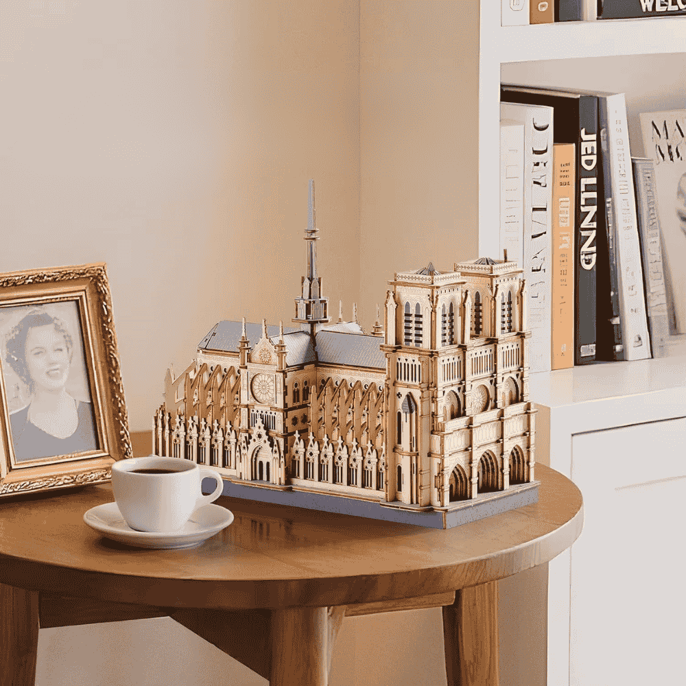 Maquette Notre Dame de Paris en Bois EcoCraft