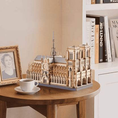 Maquette Notre Dame de Paris en Bois EcoCraft