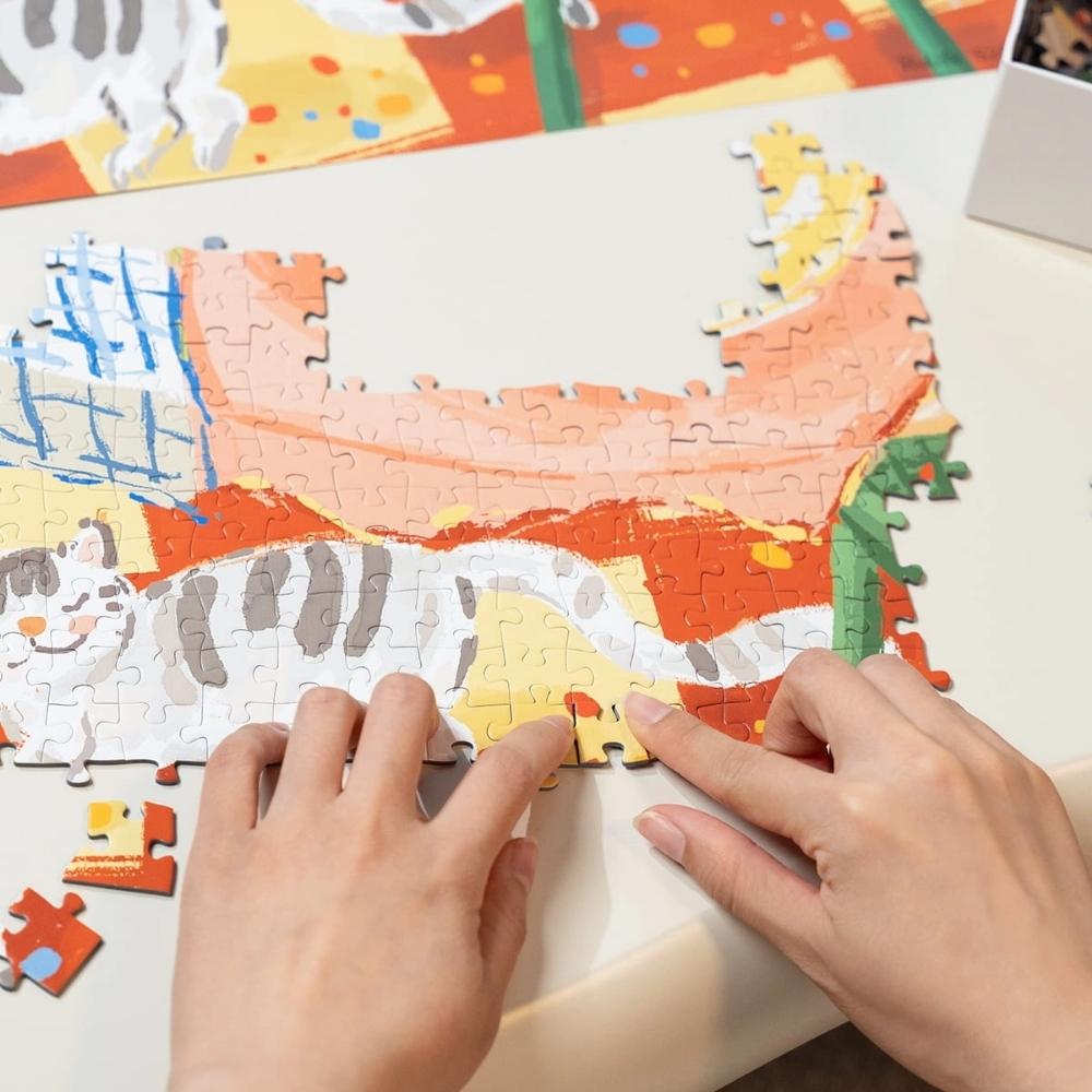 Bords et coins du puzzle 1000 pièces Brunch Vacances Tranquilles en cours d'assemblage