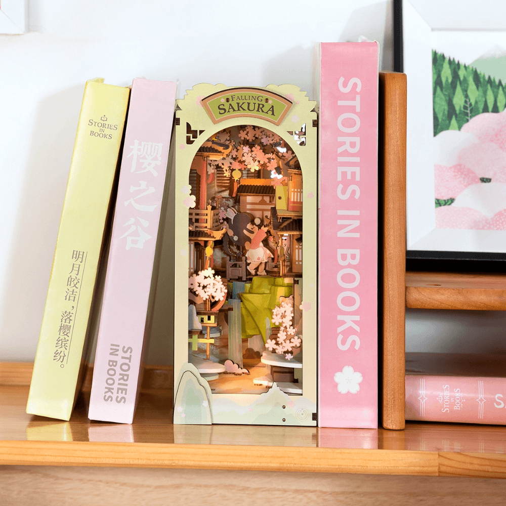 Book nook Sakura